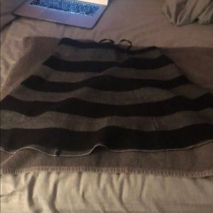 Women’s Black & White Textured Skirt